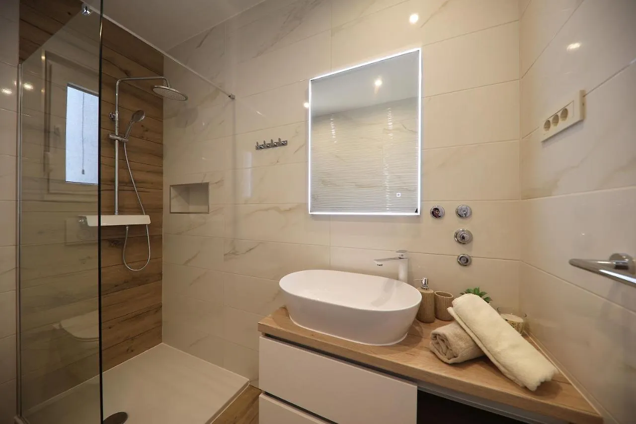 Apartmani Kiara Drage Apartment
