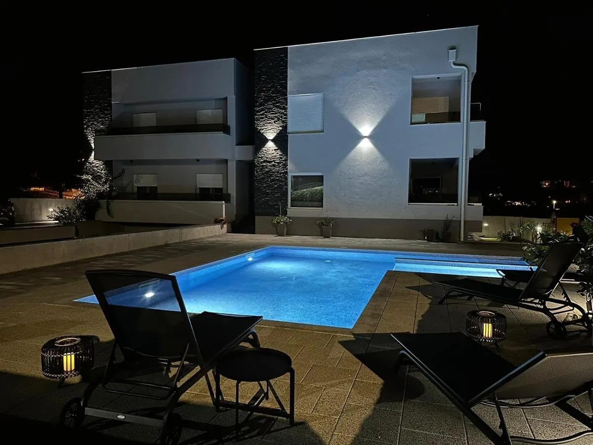 Apartment Apartmani Kiara Drage
